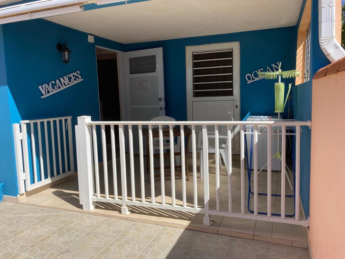 Bas De Villa Vacances Ocean Ле Карбе Екстериор снимка